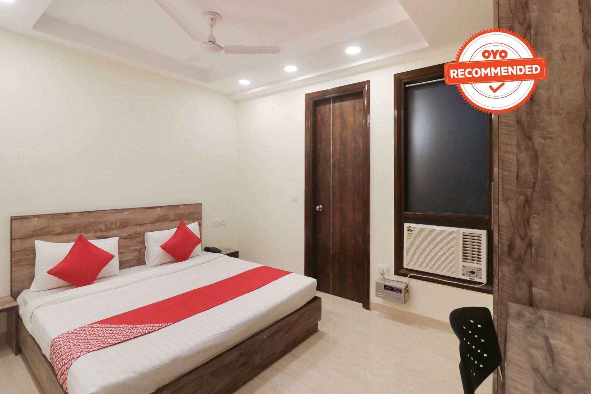 Super Hotel O Comfort Residency Near Artemis Hospital Gurgaon Extérieur photo