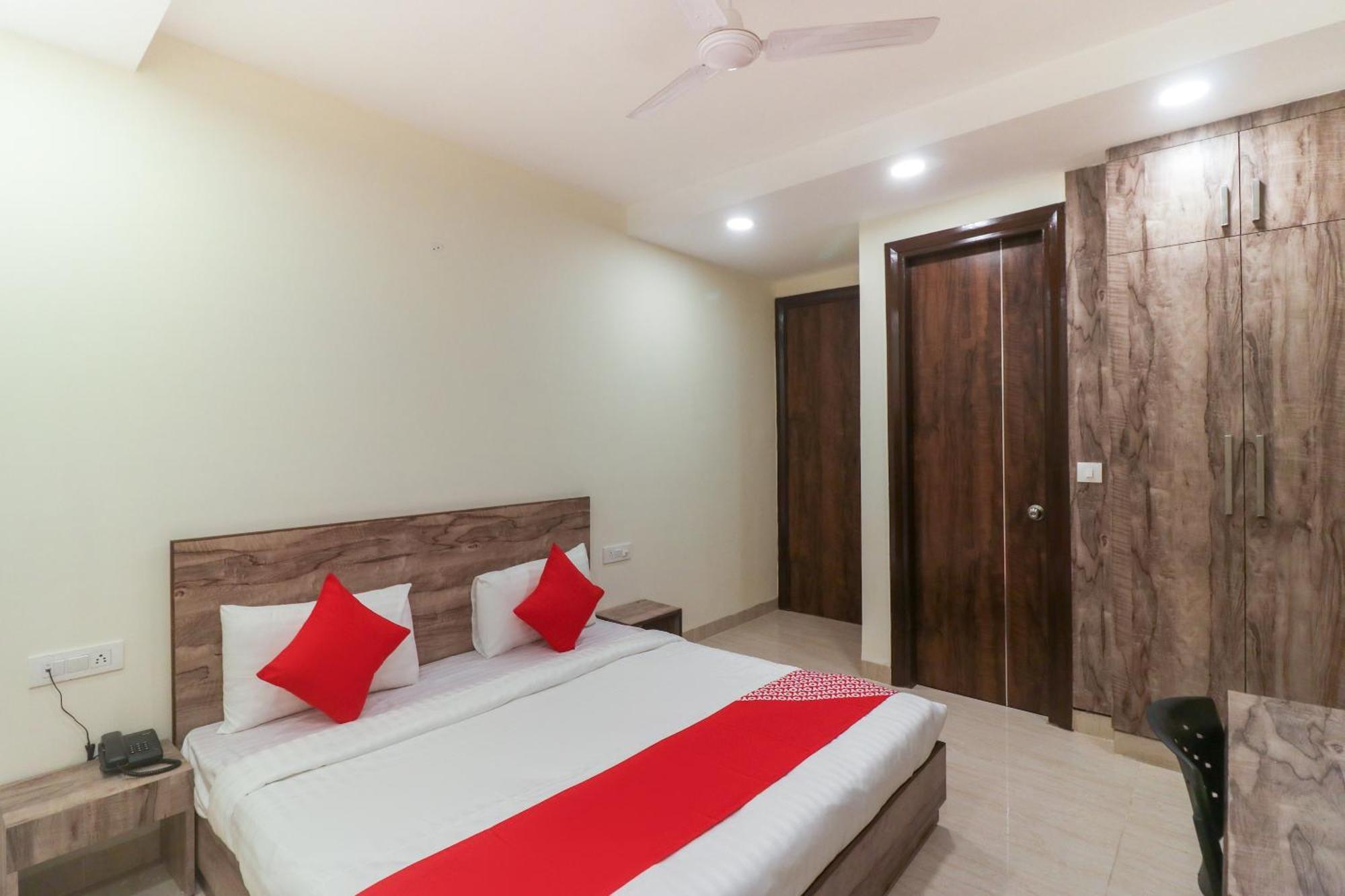 Super Hotel O Comfort Residency Near Artemis Hospital Gurgaon Extérieur photo
